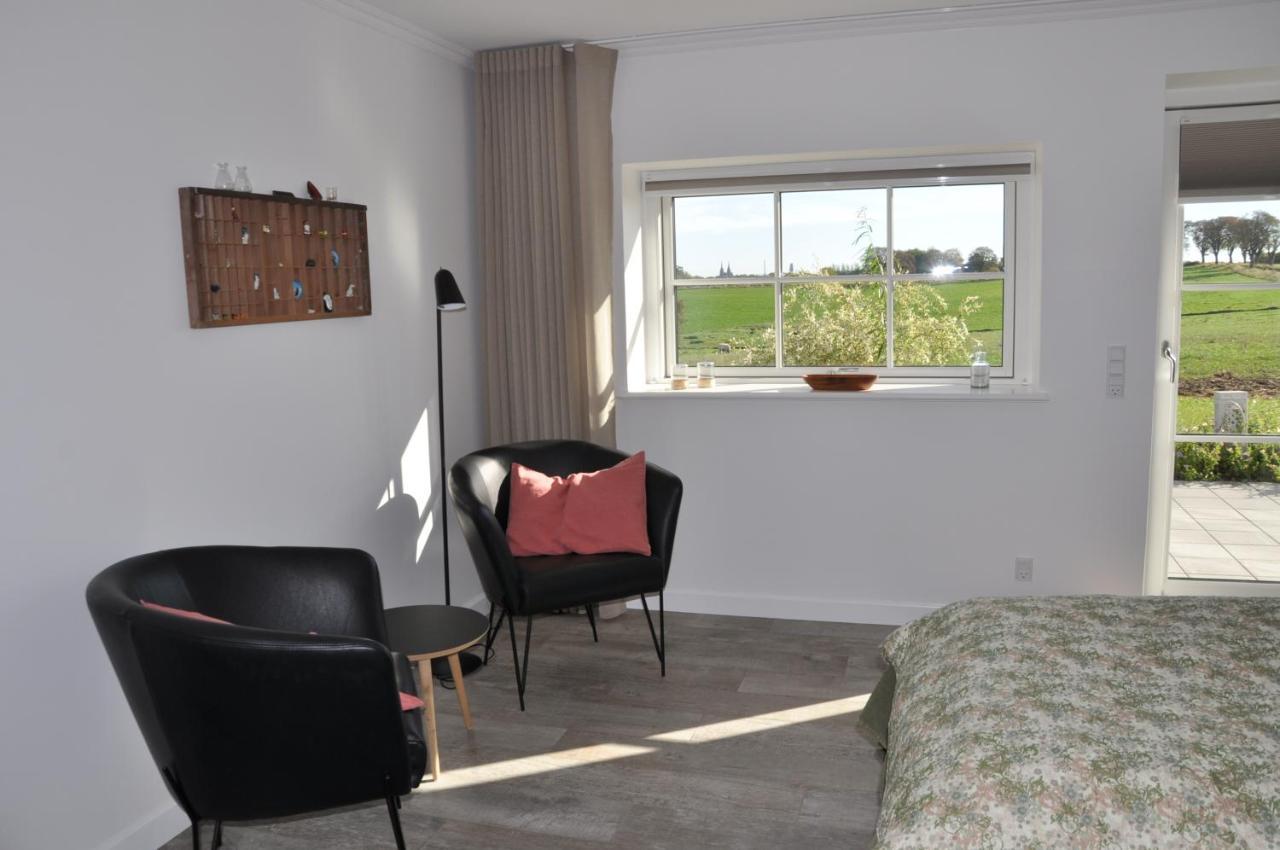 Bed and Breakfast Kaergaard Роскилле Экстерьер фото
